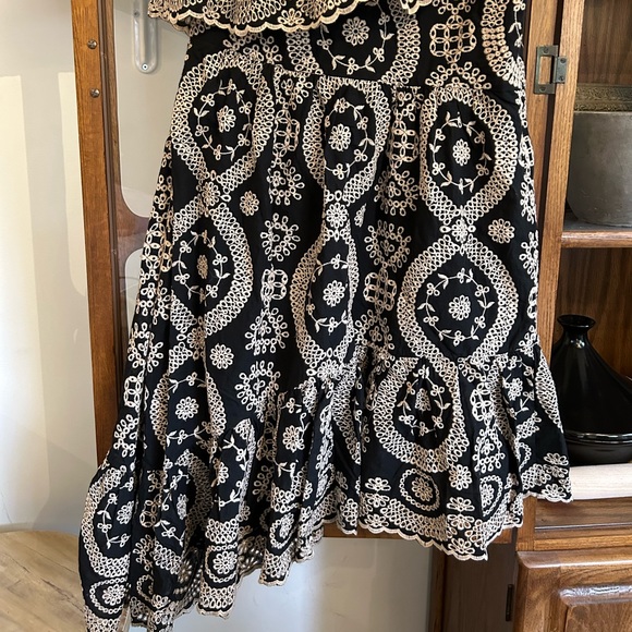 LoveShackFancy Black 'Pamela' One-shoulder Broderie Anglaise Cotton Dress Lrg - Picture 7 of 9